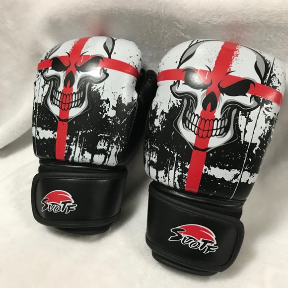 SUOTF 8OZ Boxing Bag Training Gloves Black/White/Red Skull Large Kids/Teens - Picture 4 of 5